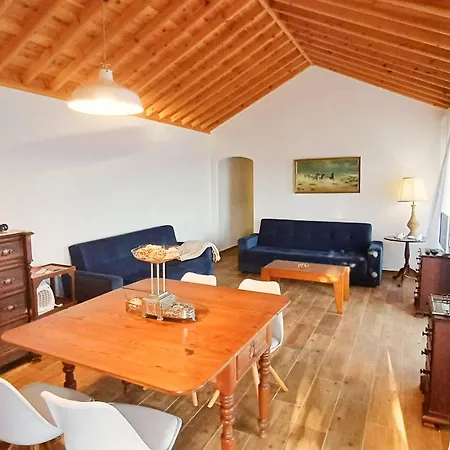 Casa à Beira-mar No Porto Martins Com Acesso Ao Mar *