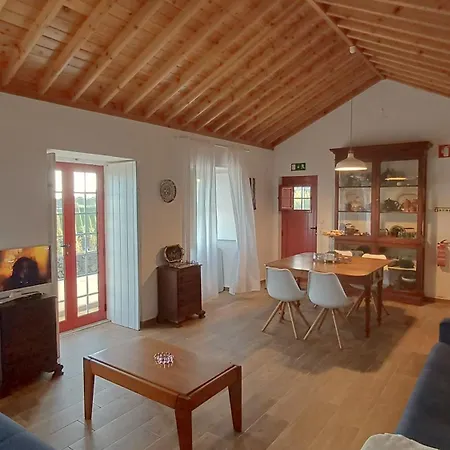 Casa A Beira-mar No Porto Martins Com Acesso Ao Mar *