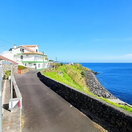 度假居 Casa A Beira-mar No Porto Martins Com Acesso Ao Mar *