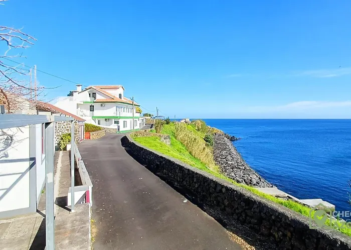 度假居 Casa A Beira-mar No Porto Martins Com Acesso Ao Mar *